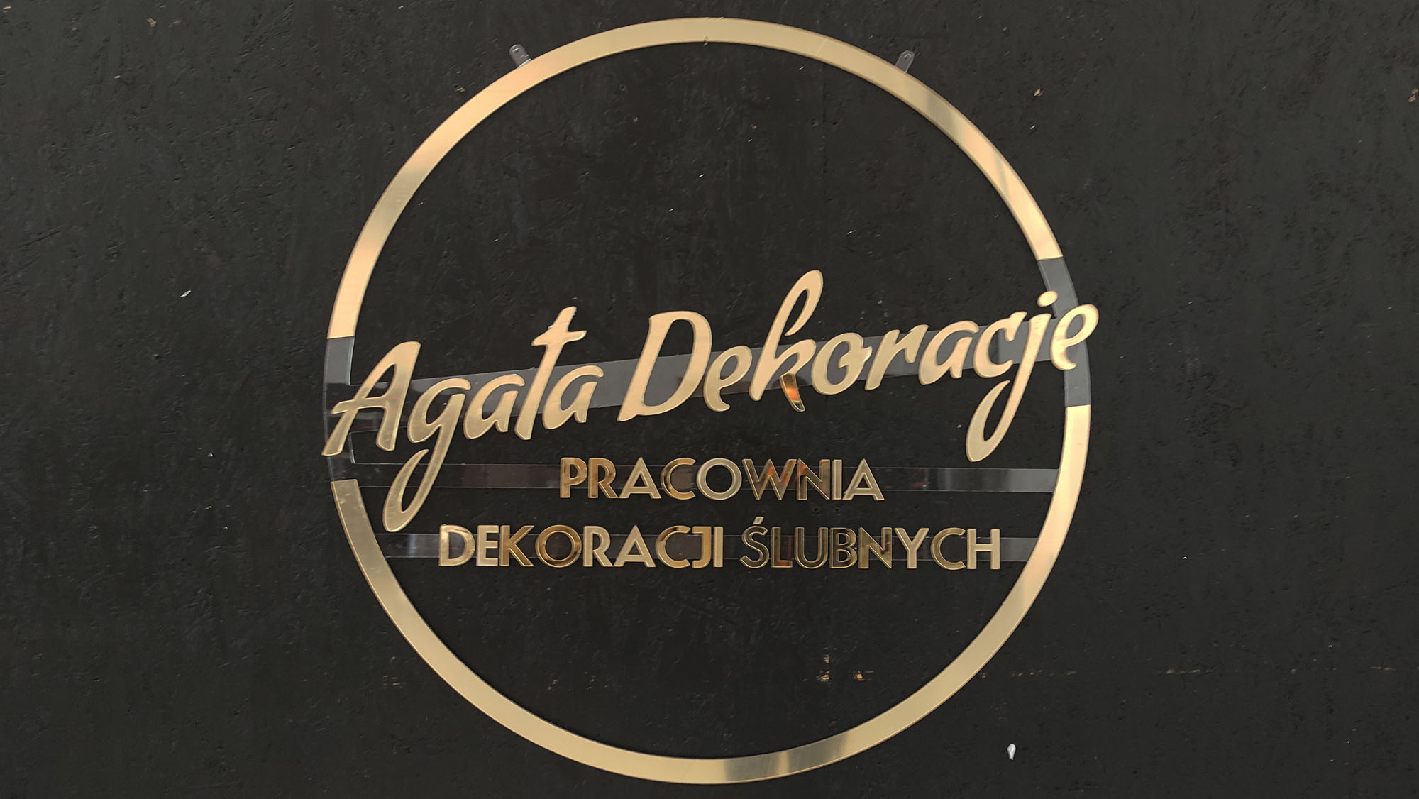 Logo z plexi - Agata Dekoracje