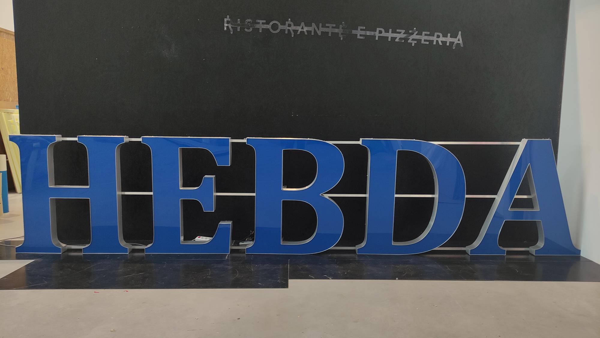 HEBDA - litery 3D podświetlane z bokami ALU