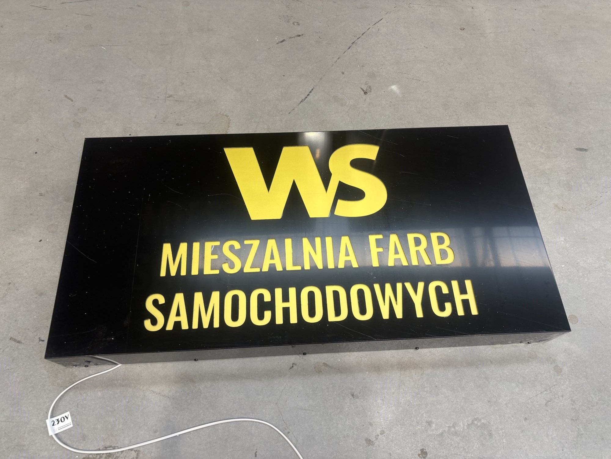 Kasetony i tablice świetlne